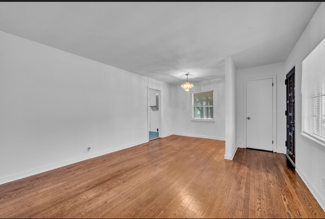 Building Photo - 1725 Mims St SW