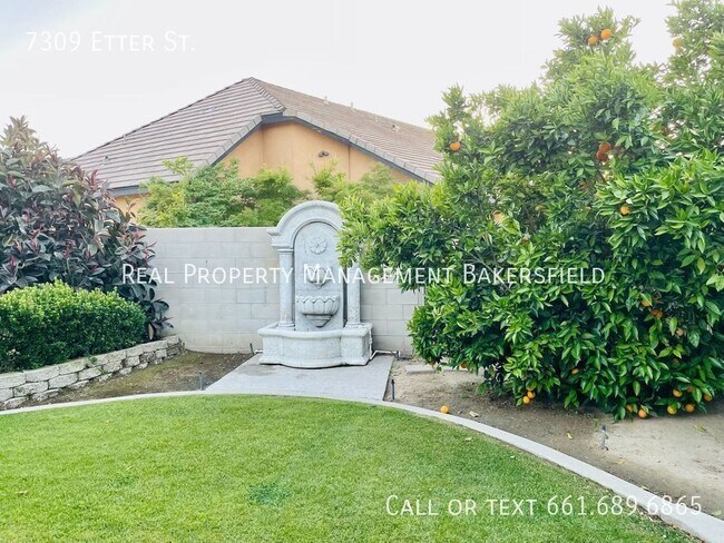 Building Photo - 7309 Etter St