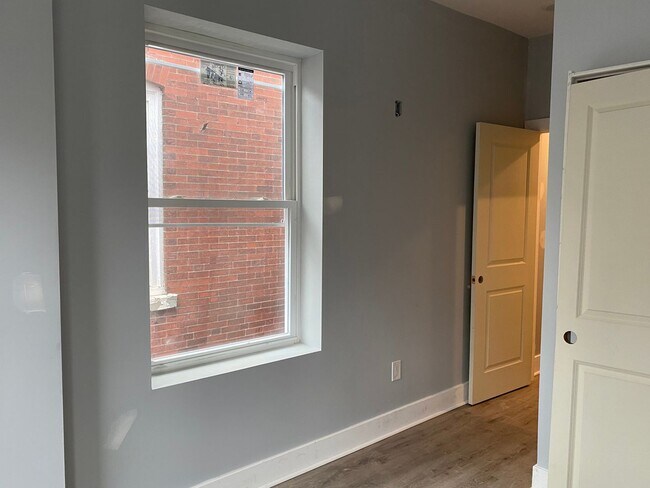 Building Photo - 4261 Viola St