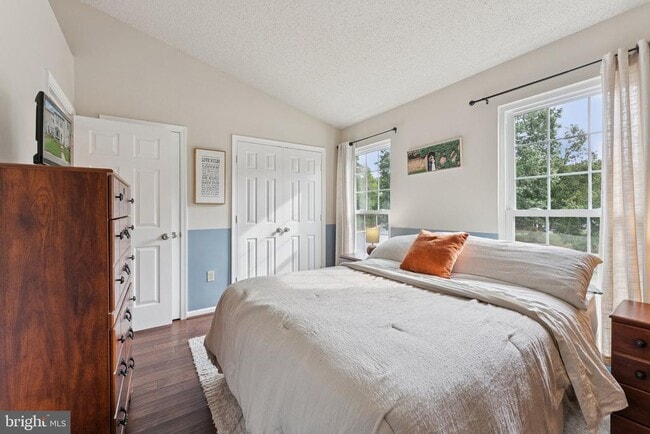 Building Photo - 7180 Westfield Ct