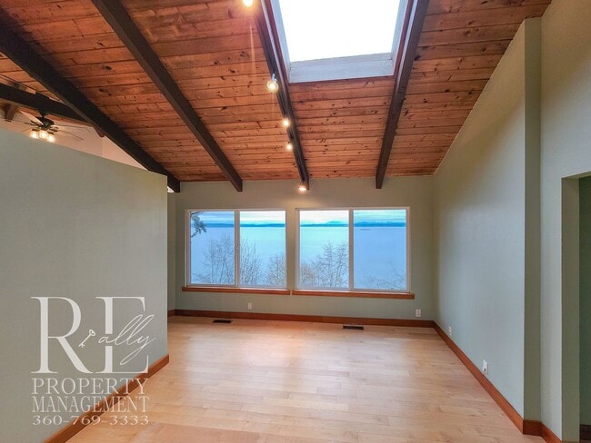 Building Photo - MOVE-IN SPECIAL: 50% OFF FIRST MONTHS RENT - Waterfront Rustic Retreat with Vaulted Ceilings, Pic...