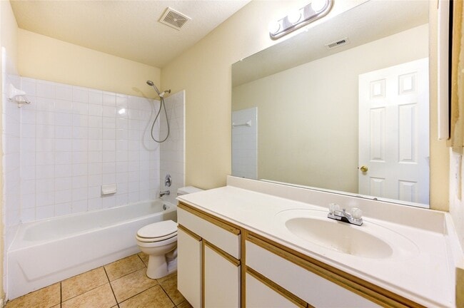 Building Photo - 19506 Lighthouse Scene Ln