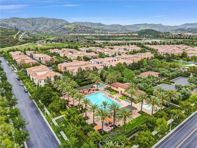 Building Photo - 56 Farmhand