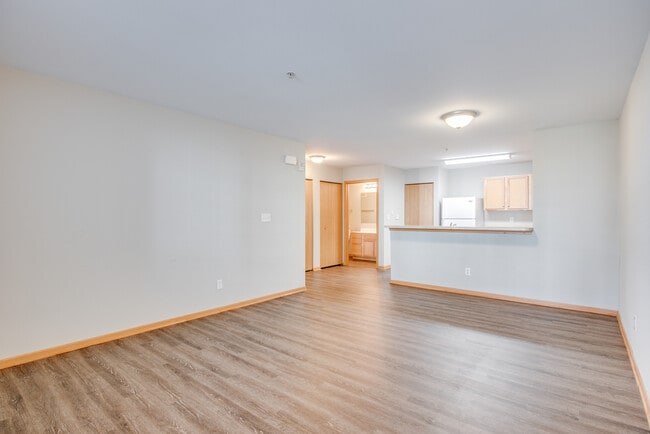 Building Photo - 154 Bertram Dr