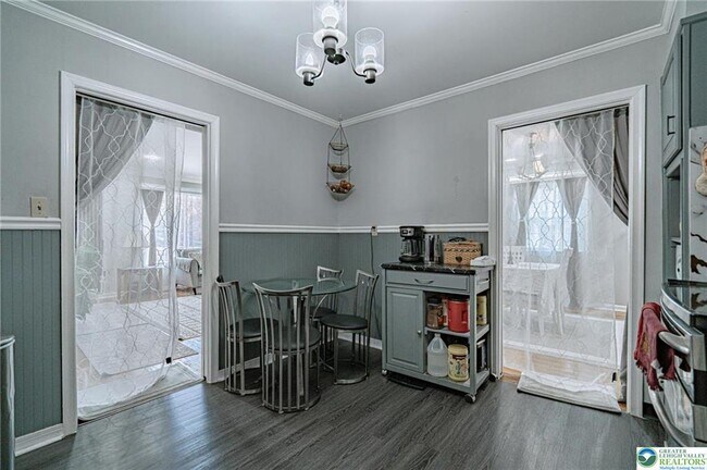 Building Photo - 2627 Nottingham Rd