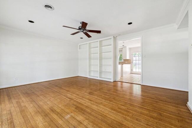Building Photo - 5438 Pagewood Ln