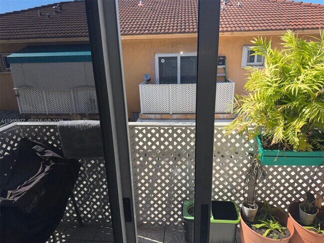 Building Photo - 3375 W 76th St