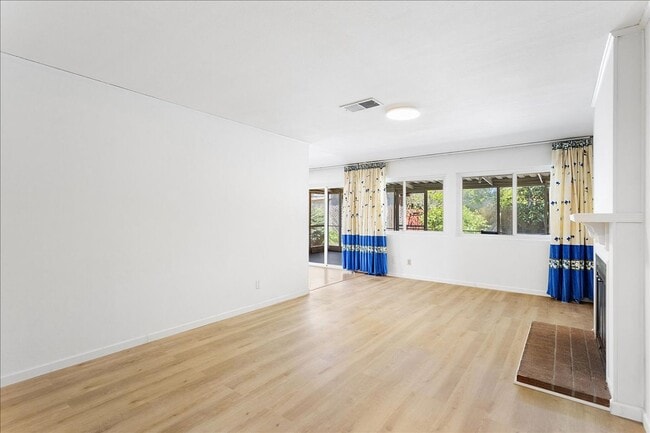 Building Photo - 1229 Coral Reef Pl