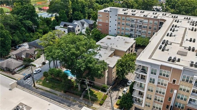 Building Photo - 395 Pharr Rd NE