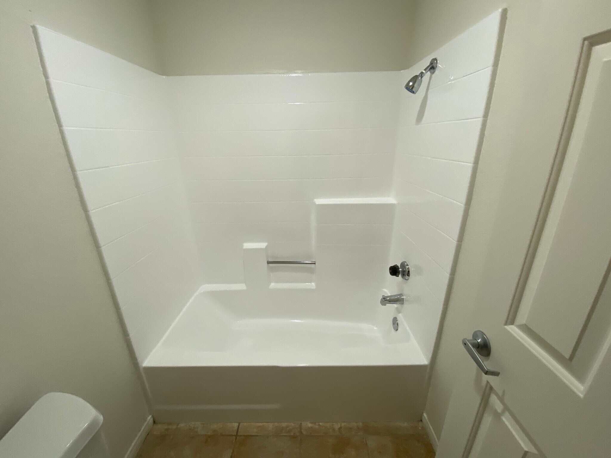 Building Photo - 200 E Alessandro Blvd