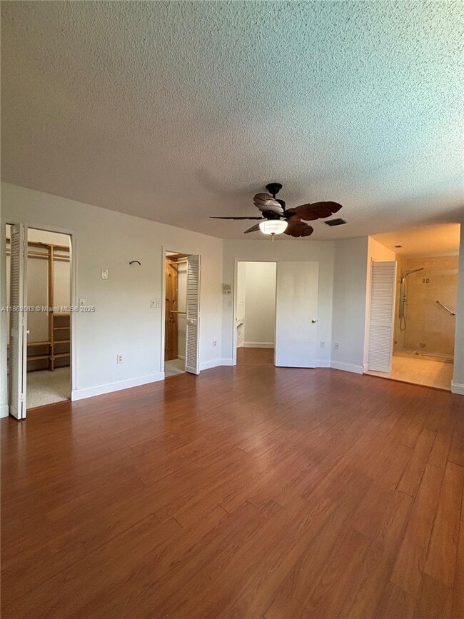 Building Photo - 7323 SW 158th Ave
