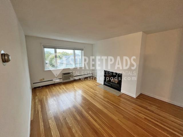 Building Photo - 1 bedroom in Boston MA 02131