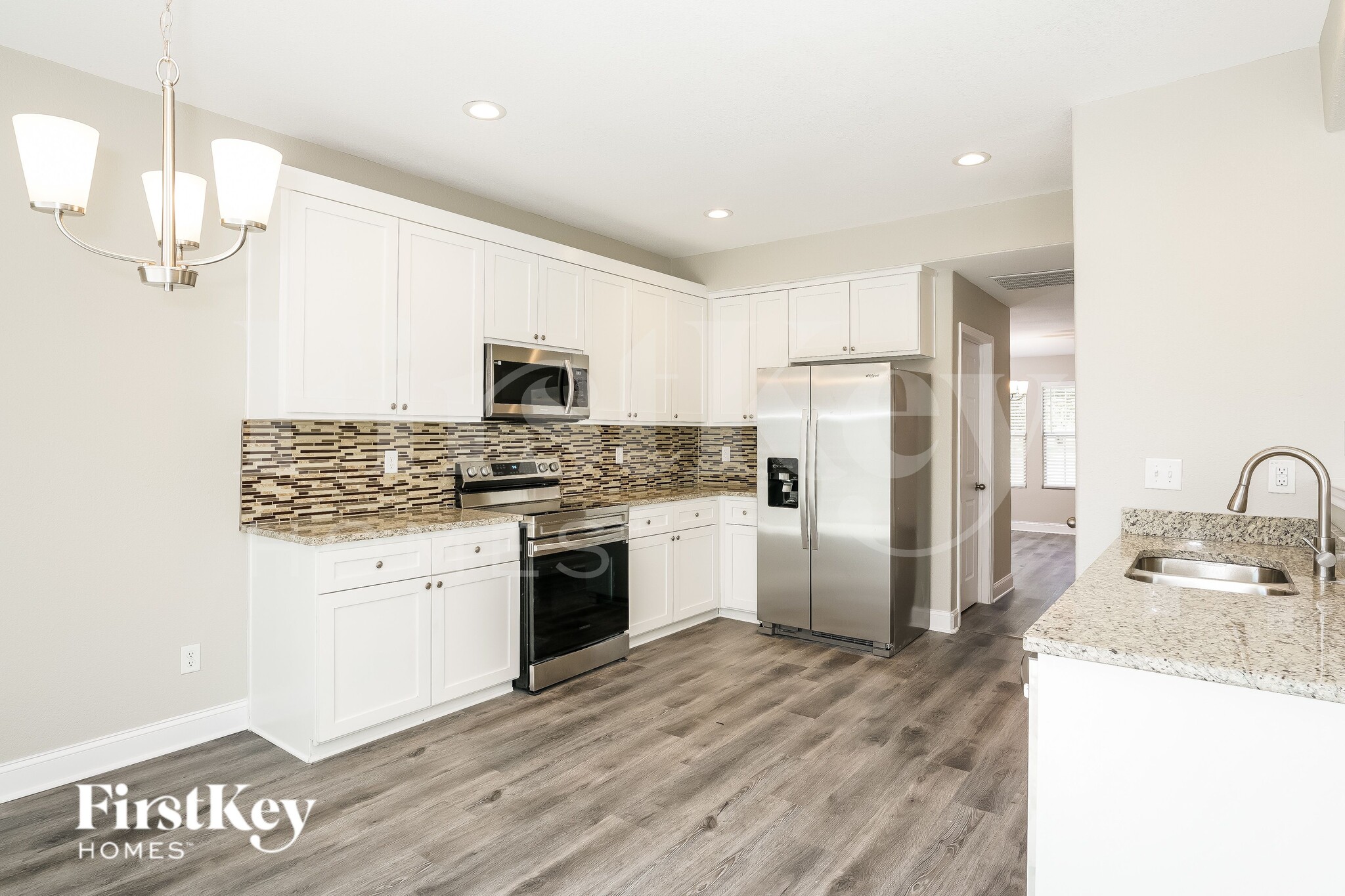 Building Photo - 101 Sycamore Cir