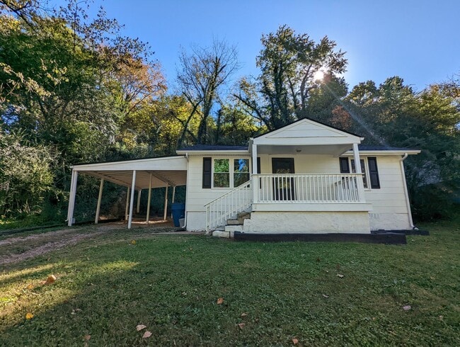Building Photo - 2 Bedroom Red Bank House