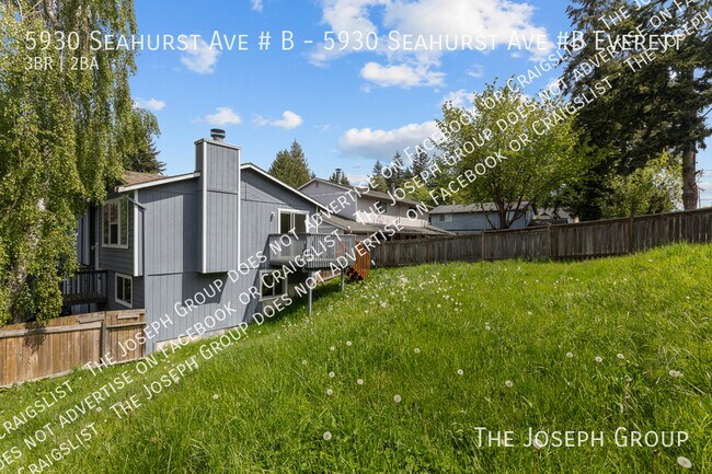 Building Photo - 5930 Seahurst Ave