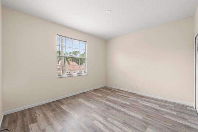 Building Photo - 9328 World Cup Way