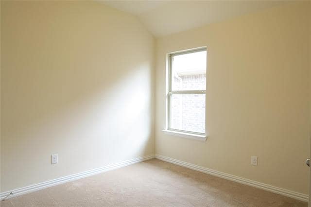 Building Photo - 812 Kinghaven Dr