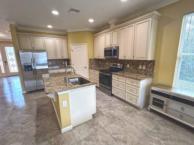 Building Photo - 3 Wilden Pl