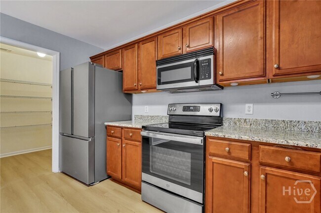 Building Photo - 50 Lake Shore Blvd