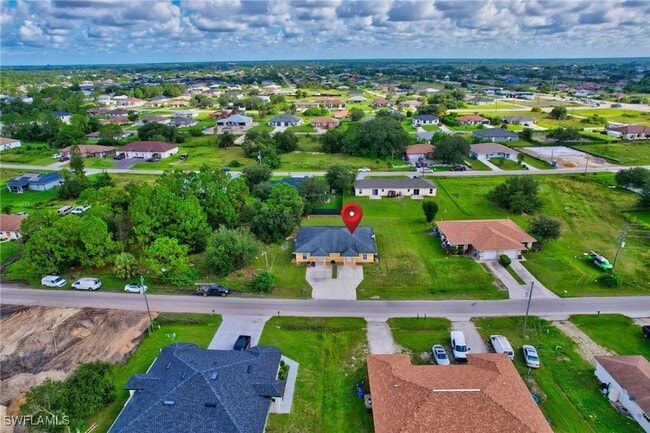 Building Photo - 4424 26th St SW