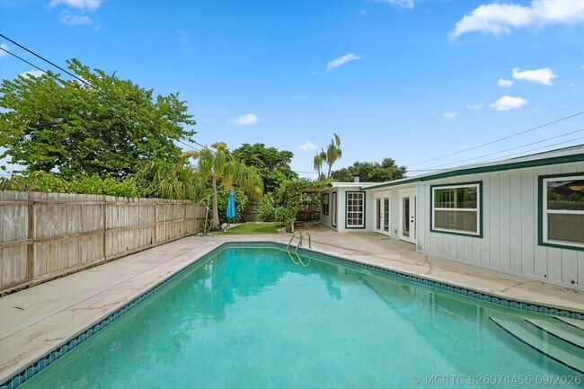 Building Photo - 12069 Easterly Ave