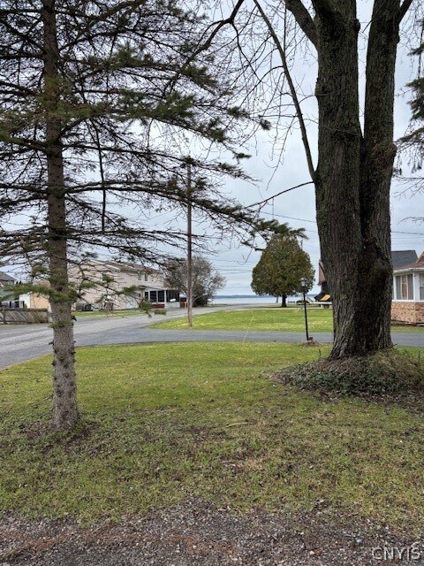 Building Photo - 7420 Mapleview Rd