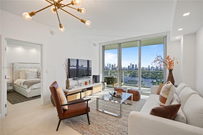 Building Photo - 16385 Biscayne Blvd