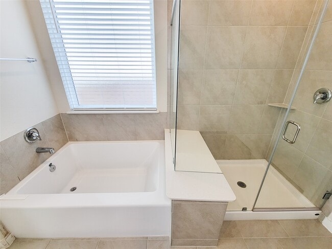 Building Photo - 8406 Hazel River Dr