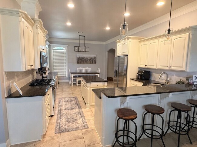 Building Photo - 769 Dumaine Dr