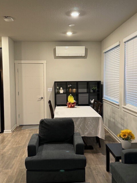 Building Photo - 7969 SE Engelmann St