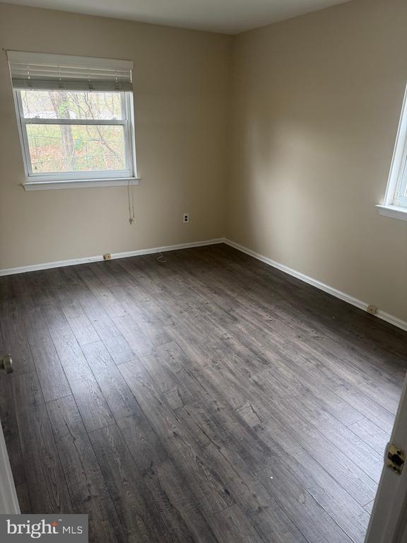 Building Photo - 526 Gia Cir