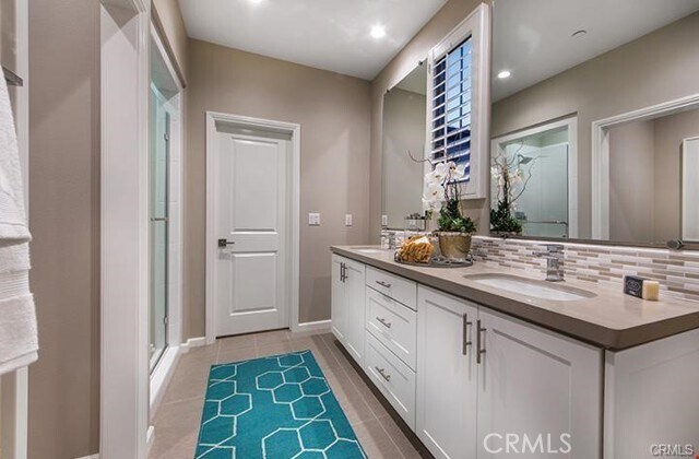 Building Photo - 141 Damsel