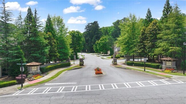 Building Photo - 3642 Gambrell Ln
