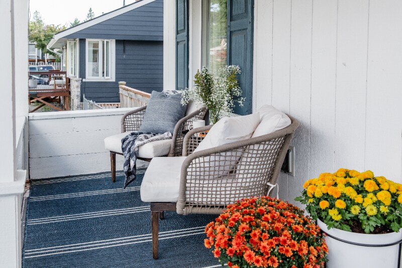 Building Photo - 7947 10th Ave SW