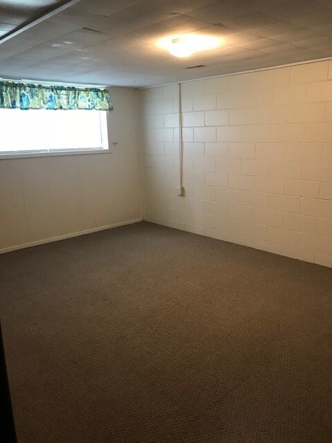 Building Photo - Available Aug 25th, 2026!