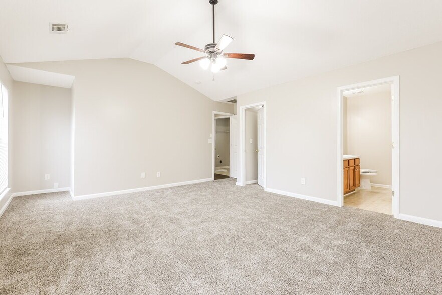 Building Photo - 5501 Vanity Joys Ln