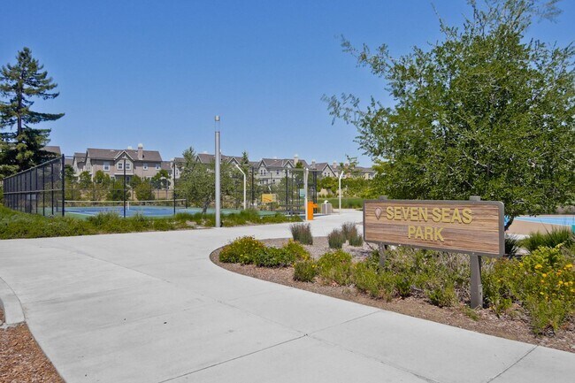 Building Photo - Wow! What a Great Home! Available Now!