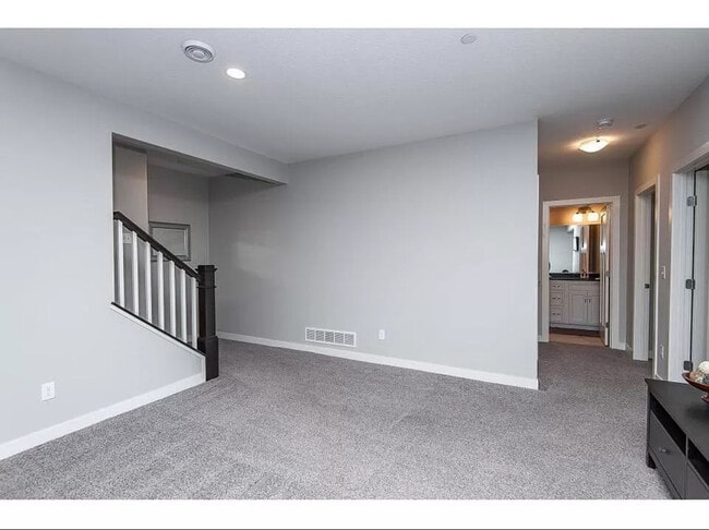 Building Photo - 1499 Belvior Ln NE