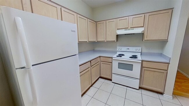 Building Photo - 1705 Constantino Cir