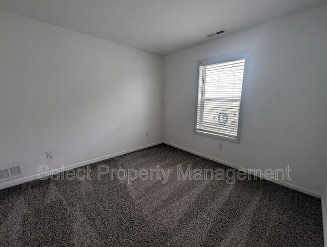 Building Photo - 2118 Blue Spring Run