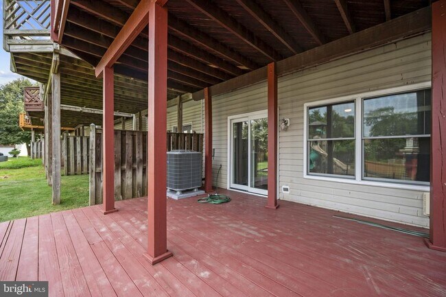 Building Photo - 6147 Early Autumn Dr