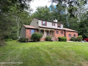 Building Photo - 113 Sir Bradford Rd