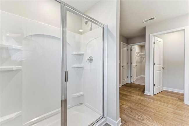 Building Photo - 1905 Westwind St