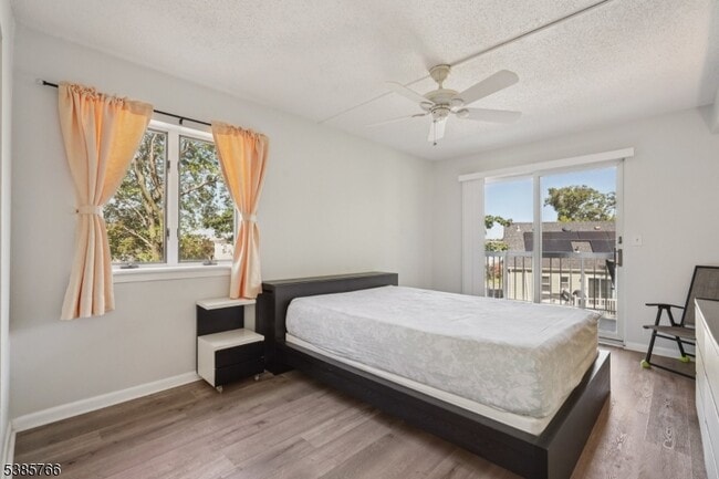 Building Photo - 38 Moonachie Rd