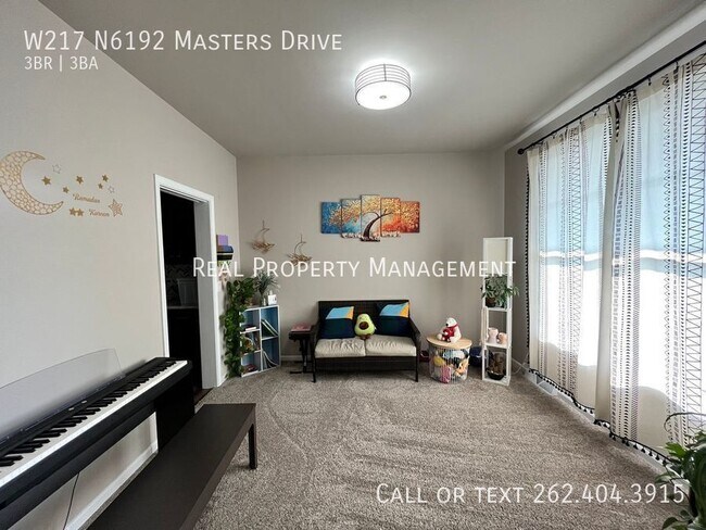 Building Photo - W217N6192-N6192 Masters Dr