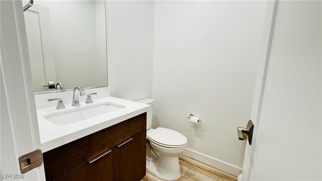 Building Photo - 9836 Starlight Ridge Ave