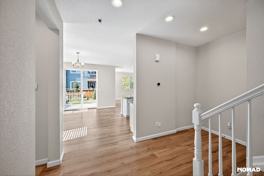 Building Photo - 8967 Red Bud St