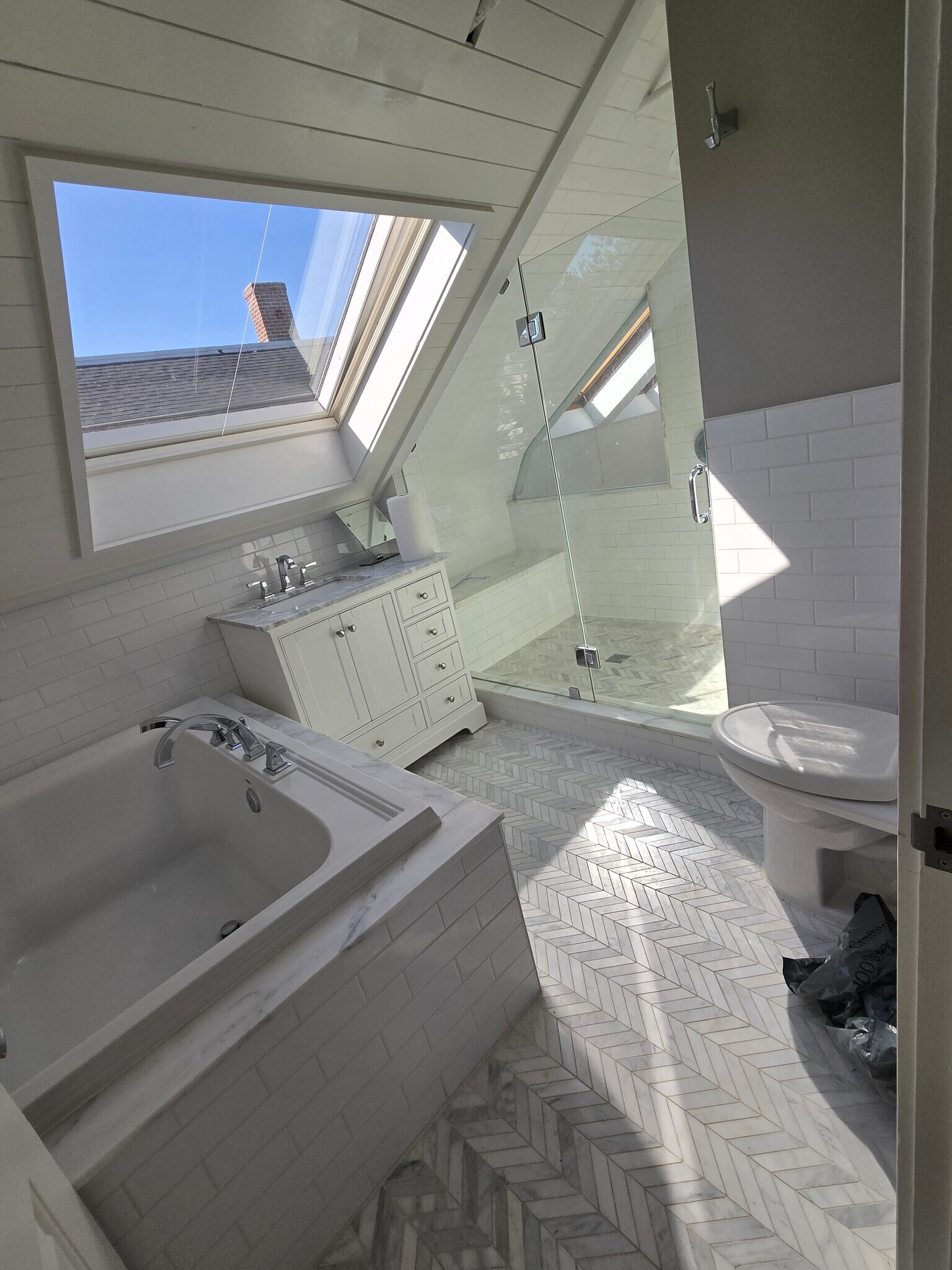 Master Suite Bathroom - 14 Cady St