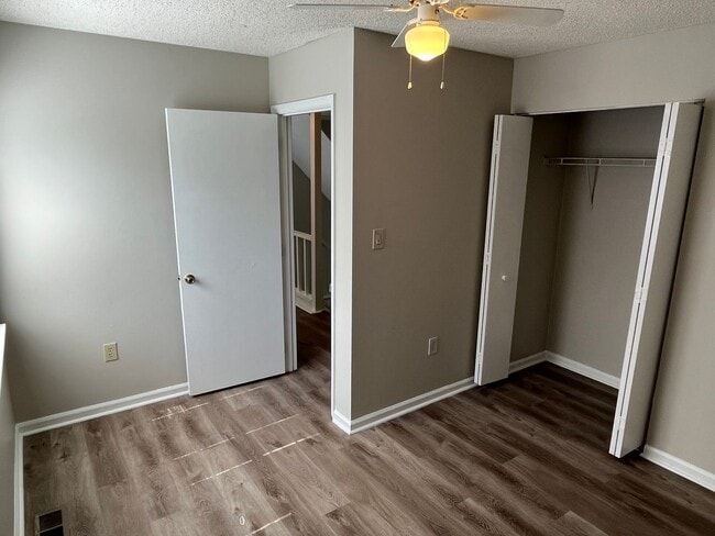 Building Photo - Updated 3 Bed + Loft with Large Garage in ...