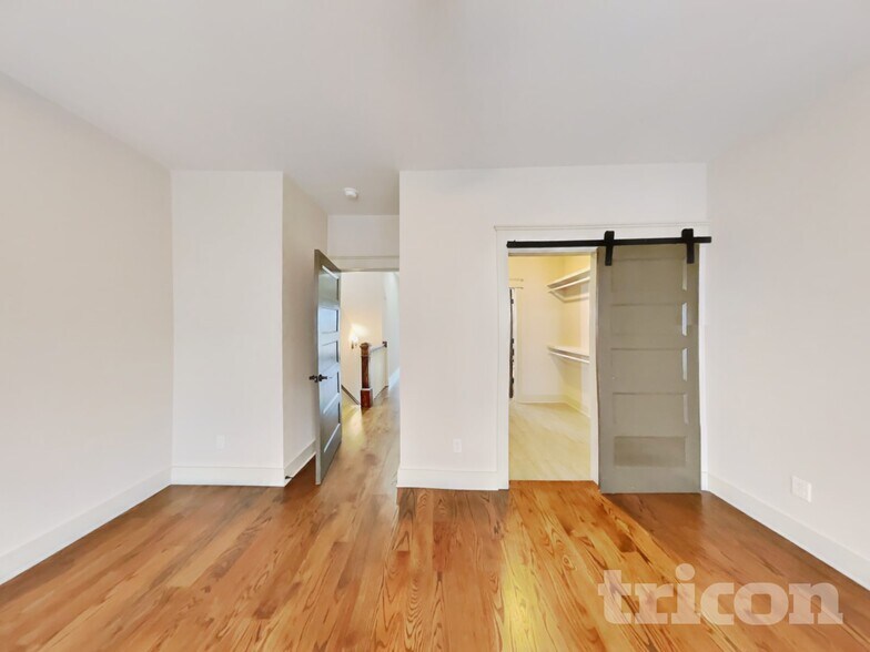 Building Photo - 6813 Charlotte Pike